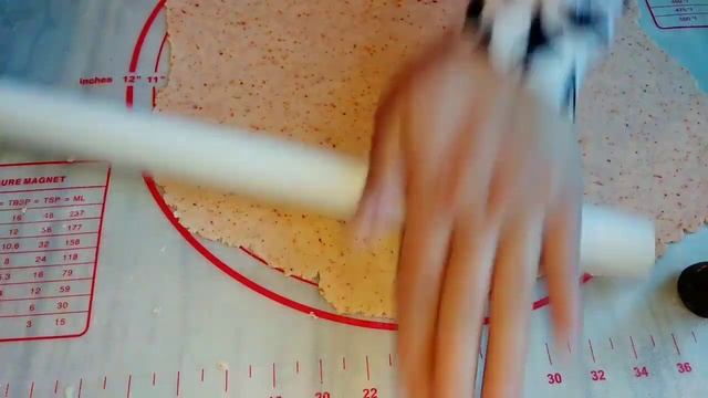 Эксперимент над рисовым тестом из муки и воды смотреть онлайн