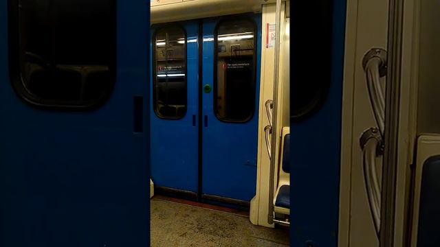 АПЛ. Поезд ока 81-760/761. Перегон Пятницкое шоссе-Волоколамская. смотреть онлайн