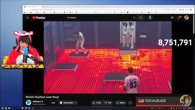 World's Deadliest Laser Maze! | @KreekCraft Reacts to MrBeast смотреть онлайн