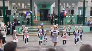 Танцевальный коллектив "Фламинго", танец "Азбука-Незнайка"