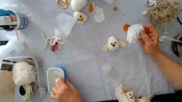 Мастер класс. Овечка рукодедьница. КАК СДЕЛАТЬ ОВЕЧКУ ИЗ ПОМПОНА.Como hacer ovejas de pompon