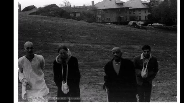 Шрила Прабхупада о махамантре Харе Кришна смотреть онлайн