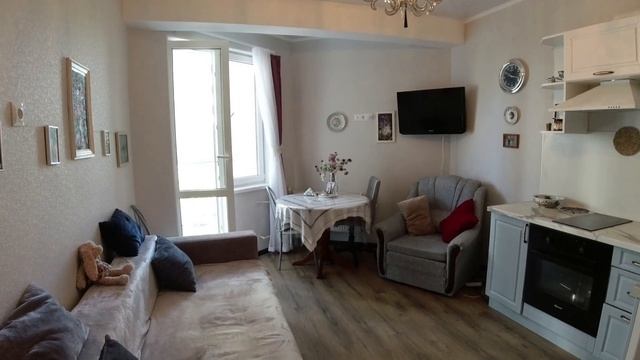 ЖК Парадный | 1-к квартира 40 м2 с хорошим ремонтом под ключ! смотреть онлайн