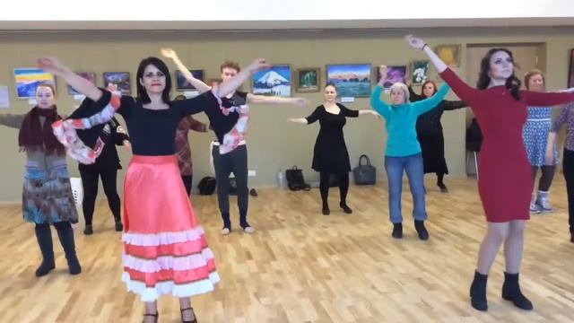 ДК Салют. Учим цыганский танец. смотреть онлайн