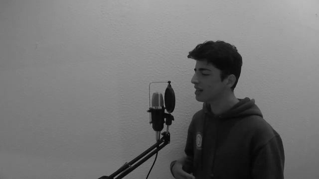 Shawn Mendes - There's nothing holdin' me back [Andrea Lombardo Cover] смотреть онлайн