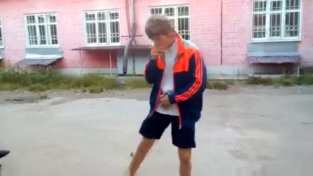 Мне в армию не как не льзя! ✌️ Я МАЙКЛ ДЖЕКСОН!!! ✌️ ВОЕННКОМ Я ТУ.. Т смотреть онлайн