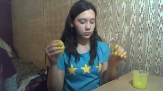 Делаем лизун из канцелярского клея ! смотреть онлайн