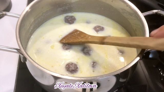 KÜFTƏLİ QATIQLI FAYDALI ŞORBA.KÖFTELİ YAYLA ÇORBASI.КЕФИРНЫЙ СУП С ФРИКАДЕЛЬКАМИ.