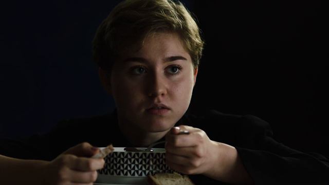 Warsztaty filmowe z Arturem Reinhartem - scena z filmu "Wrony" смотреть онлайн