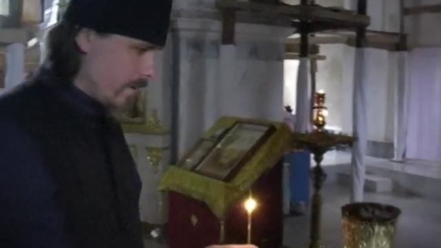 Свет на иконе попал в объектив на видеокамеру смотреть онлайн