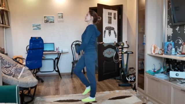 Весёлая разминка"Солнышко лучистое" смотреть онлайн