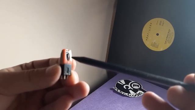 Замена иглы на проигрывателе ION, Crosley, Camry смотреть онлайн