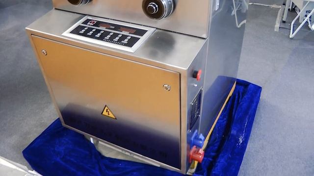 Automatic equipment for packaging bottles with tablets in a cardboard box Pharma-manager.com смотреть онлайн
