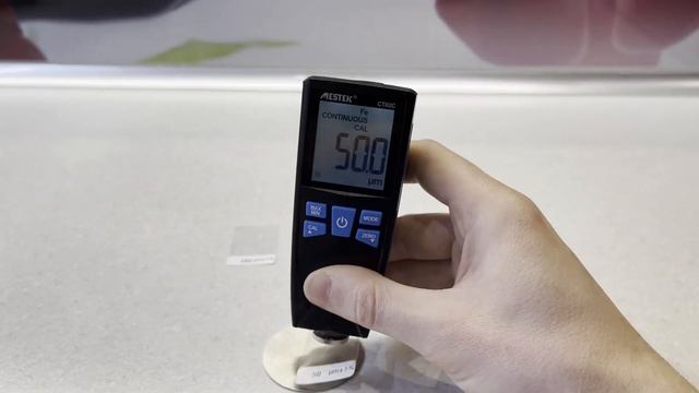 Калибровка толщиномера Mestek CT02/CT02C смотреть онлайн
