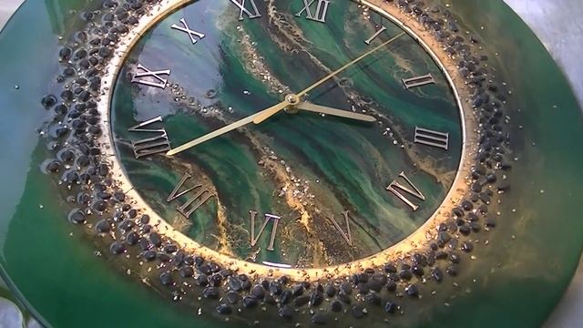 Часы зеленые 31х55 смотреть онлайн