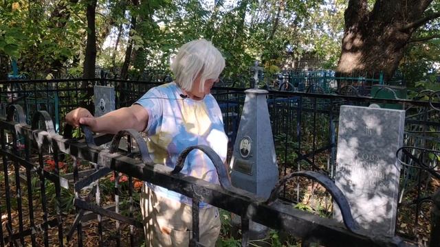 Что скажете о могиле... в чем её секрет? смотреть онлайн