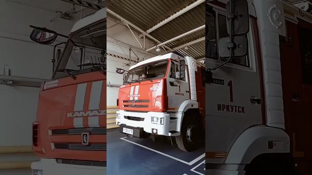 Экскурсия в пожарную часть #мчс #мчс38 #пожарные смотреть онлайн