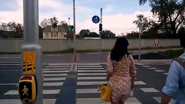 пешком в Пражский зоопарк смотреть онлайн