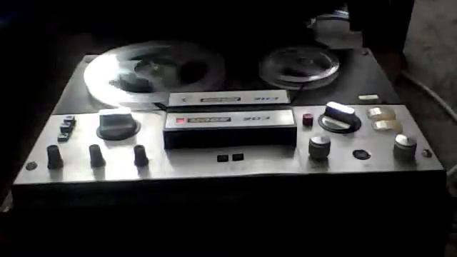 Магнитофон Маяк-203 тип УПМ-34 смотреть онлайн