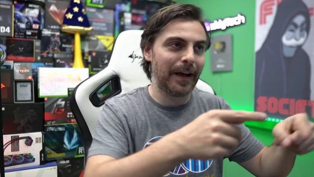 Questo FINALMENTE rende WINDOWS un SISTEMA OPERATIVO MIGLIORE смотреть онлайн