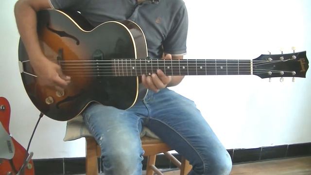 Gibson es 125 1951 played by Jephté смотреть онлайн