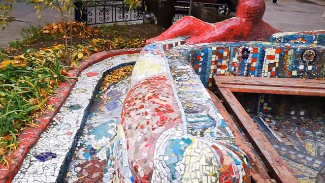 Мозаичный дворик в Питере смотреть онлайн