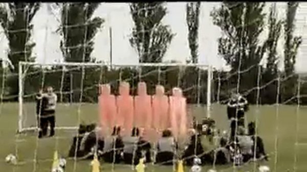 Футбол. Отработка симуляции на тренировке