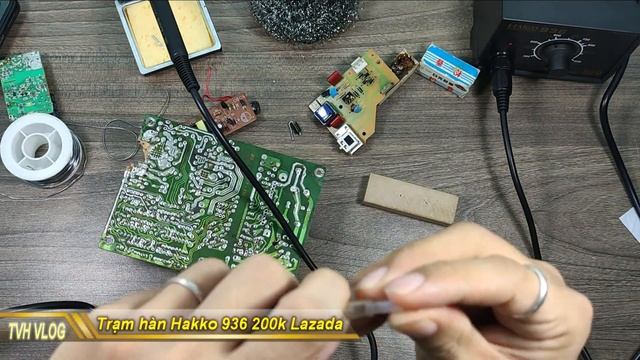 Trạm hàn Hakko 936 giá 200k Lazada có ok ? |Thần Hóng смотреть онлайн