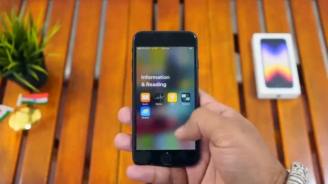 iPhone SE (2022) 5G Unboxing & First Look - Super EXPRESS Fun!??? смотреть онлайн