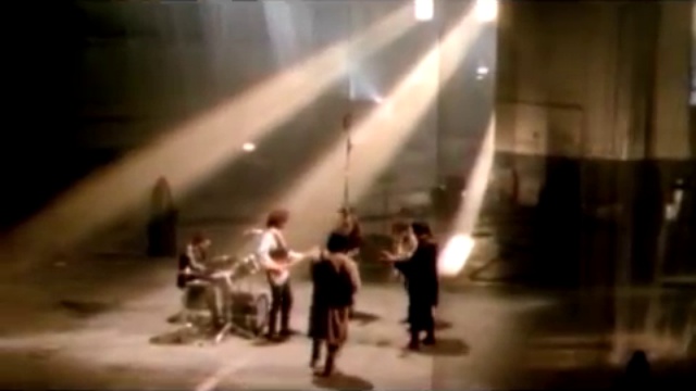 Traveling Wilburys - Handle With Care - YouTube[via torchbrowser.com] смотреть онлайн