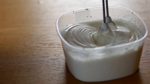 Как приготовить МОРОЖЕНОЕ ? настоящий сливочный пломбир сделать просто! смотреть онлайн