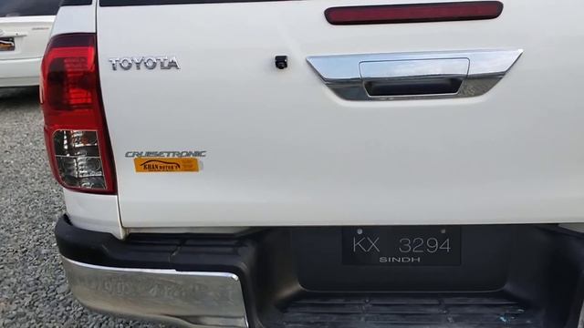 Toyota Hilux REVO 2018 Model | D4D Engine | Hilux REVO Review | Toyota Hilux for Sale | Right Revie смотреть онлайн