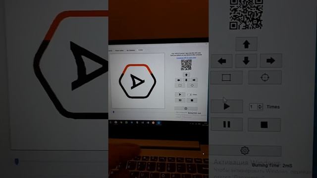 Нанесение логотипа на черный ABS пластик смотреть онлайн