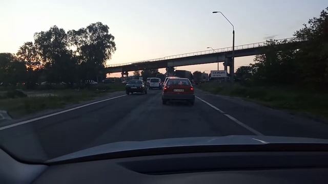 "ремонт трассы м01 Киев-Чернигов" пробки Скибин за Броварами и ЖД ветка Бровары-Тэц Троещина смотреть онлайн