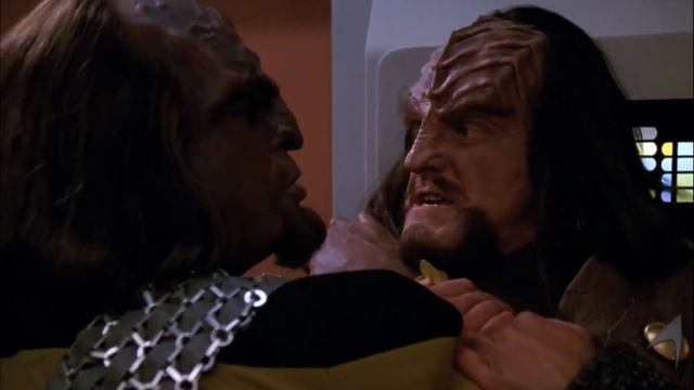 Star Trek Next Generation - Klingon Saboteur смотреть онлайн