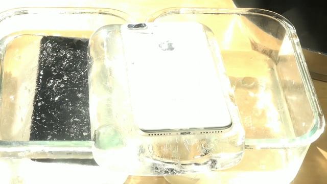 Тест на водопроницаемость samsung s8 plus vs iphone 7 plus на 16 часов замарозка смотреть онлайн