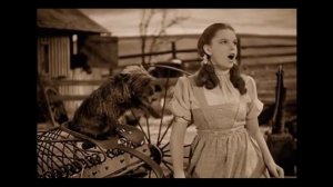 Somewhere Over the Rainbow - The Wizard of Oz 1939