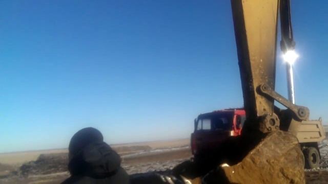 Экскаватор CAT 330DL 2007 г.в. ходовая