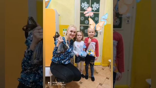 Праздничное видеопоздравление к 8 Марта смотреть онлайн