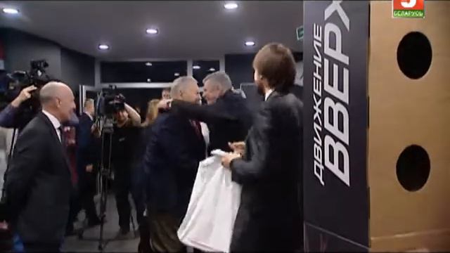 Иван Едешко: "Отдаю долг Беларуси!". Легенда баскетбола в проекте "Спорт-кадр" смотреть онлайн