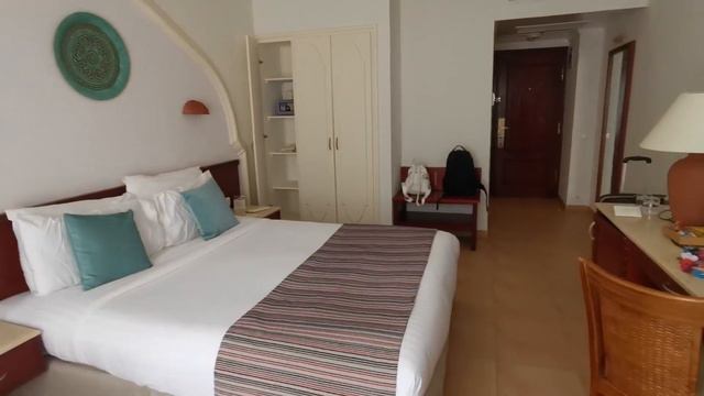 Трансфер и заселение в отель Baron Palms Resort Шарм Эль Шейх