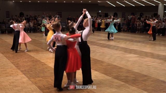 Martin Makarov - Regina Peik EST | English Waltz | GOC Juveniles II 8-Dance 2019 смотреть онлайн