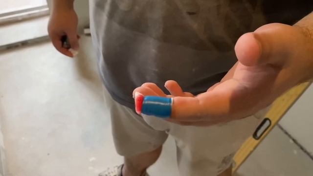 Неудачный день: стены , травмы , проводка. Ремонт в новостройке своими руками! смотреть онлайн