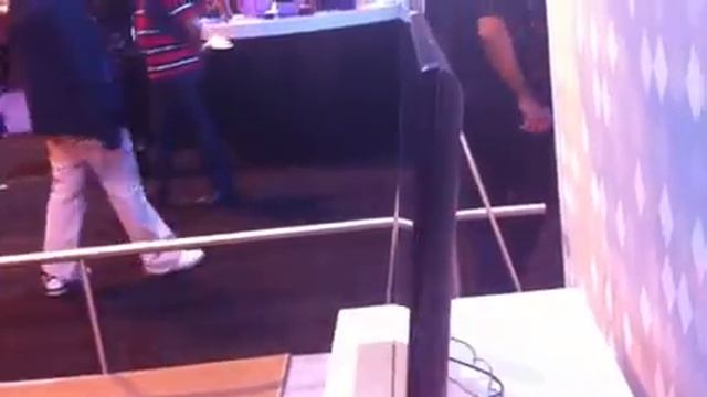 @gamerdads @gadgetshowlive Super thin Sony TV NX723 смотреть онлайн