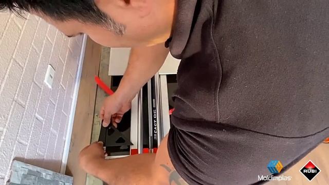 Máquina de Corte Fast-85 Rubi смотреть онлайн