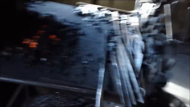 Skyrim Blacksmithing vs. Real Life смотреть онлайн