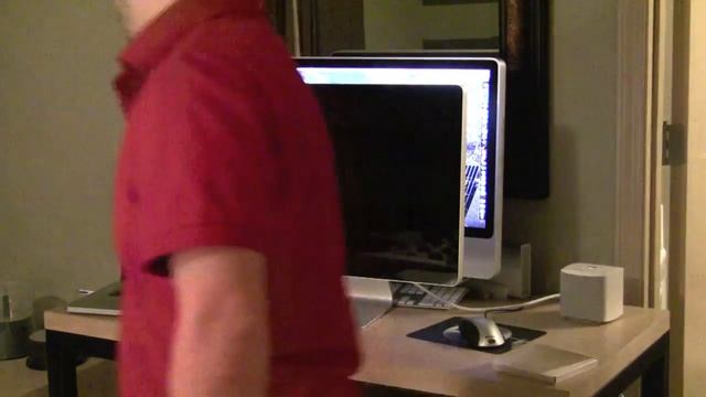 Cinema Display Unboxing смотреть онлайн