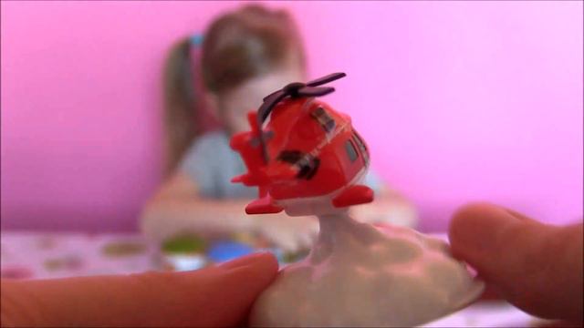 ЛЕТАЧКИ (литачки) самолеты дисней открываем яйца с сюрпризами Disney Planes eggs surprise unboxing смотреть онлайн