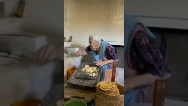 Как пекут дома мексиканский хлеб? Як випікають вдома  мексиканський хліб!#мексика#мексиканскийхлеб
