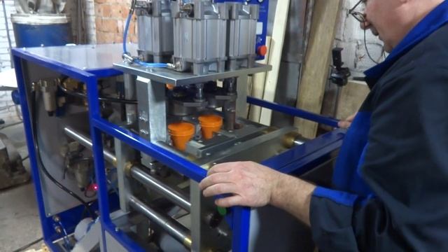 Выдув банок ПАККА-1200Н ПАККА-600ПЭТ горло 86 мм смотреть онлайн